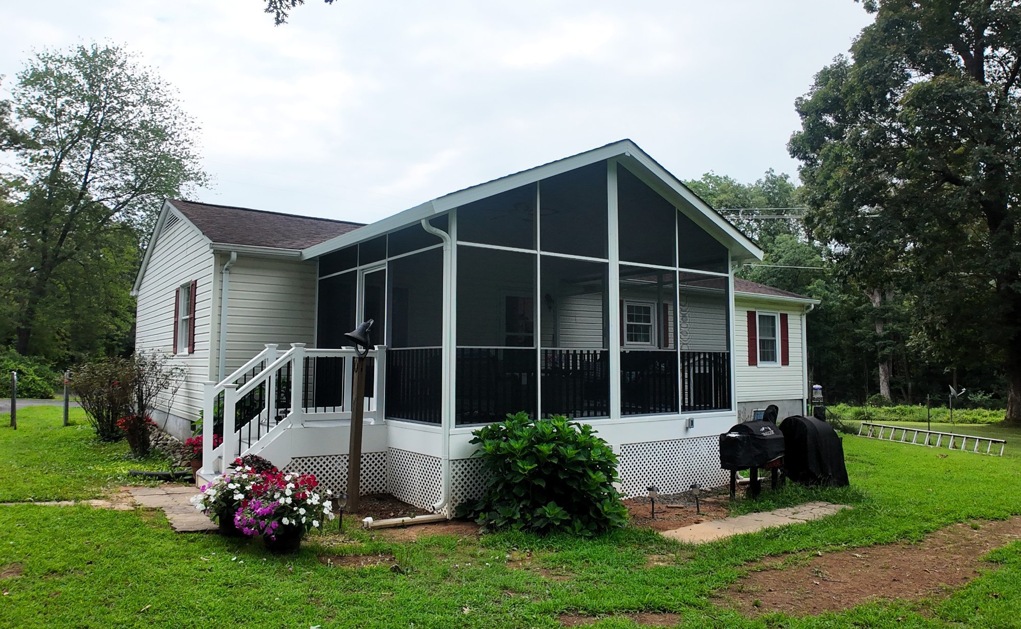 Raised paver patio with dining and grill in Winchester Virginia
